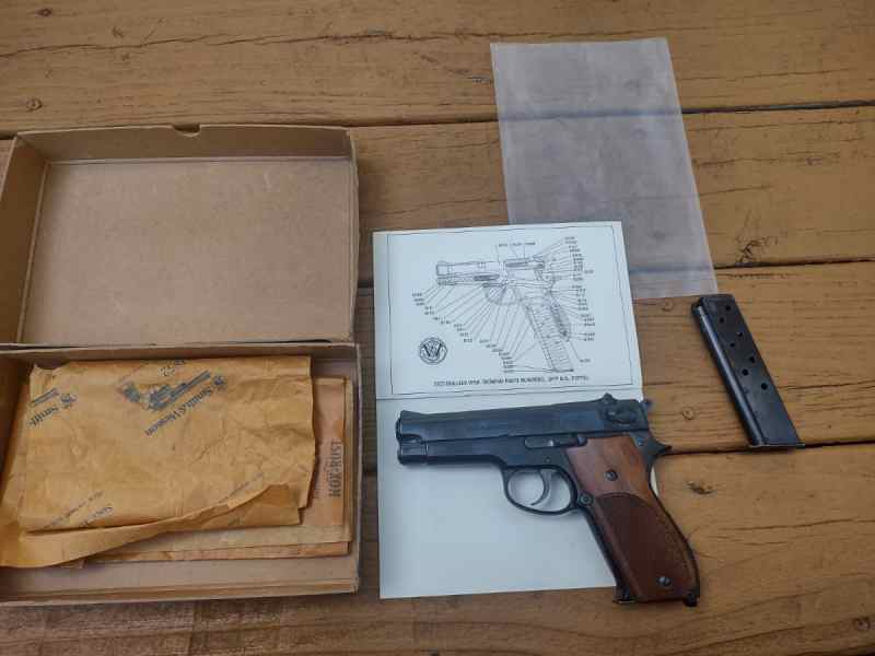 S&amp;W 9MM AUTOMATIC - PRE MODEL 39 TIME CAPSULE LNIB