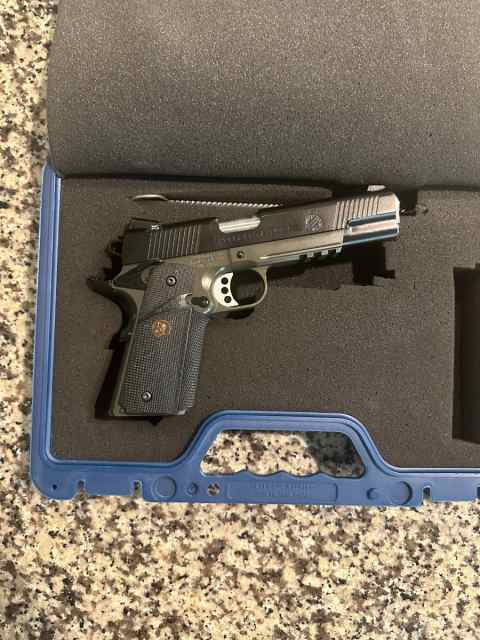 Springfield Loaded MC Operator 1911 .45