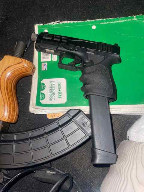 Dagger Palmetto 9mm (Glock 17 Clone)