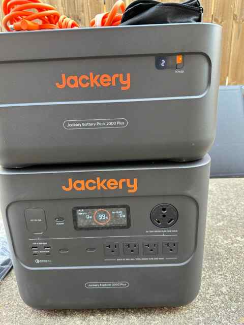 Jackery Portable Solar Generator - 4kWh