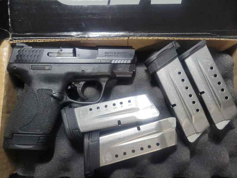 Smith &amp; Wesson shield 2.0 9mm