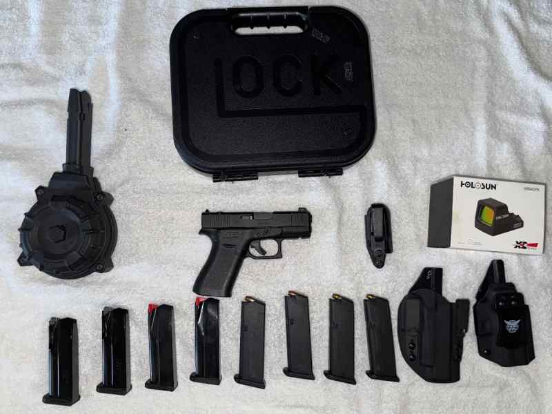 Glock 43x  MOS plus accessories 