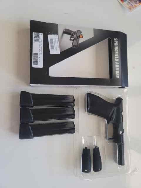 Springfield echelon 4.5&quot; full size grip module 