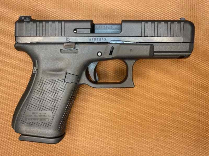 NEW IN BOX - Glock 44 -  4&quot; - .22LR