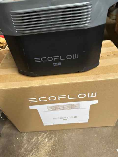 EcoFlow Delta Mini Solar Generator
