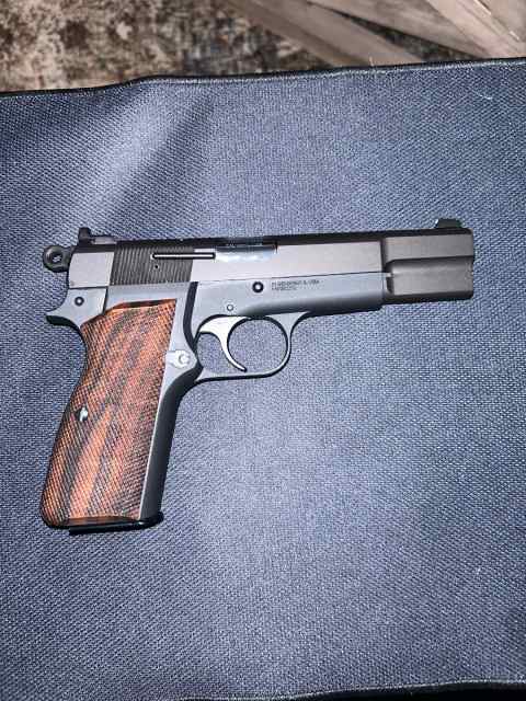Springfield SA 35