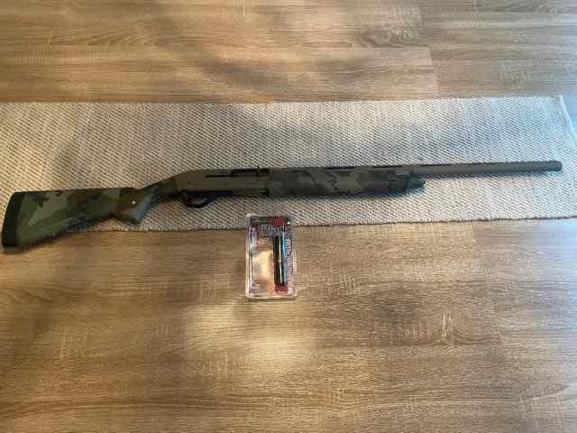 Winchester SX4 hybrid hunter 12 gauge 