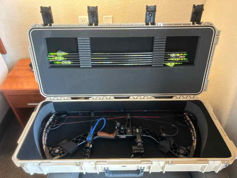 Mathews Creed Compound bow pkg - Perfect Cond