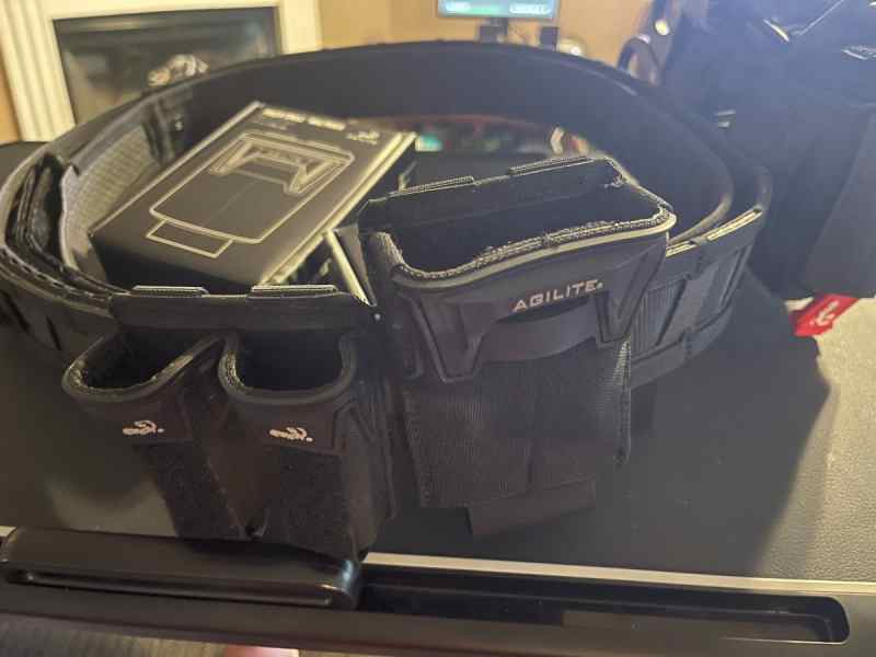 Agilite Pincer Pouches: Dbl Pistol &amp; Single Multi