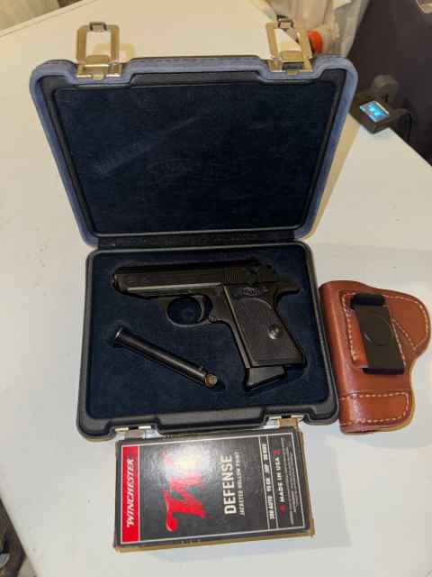 Walther PPK Holster and Ammo