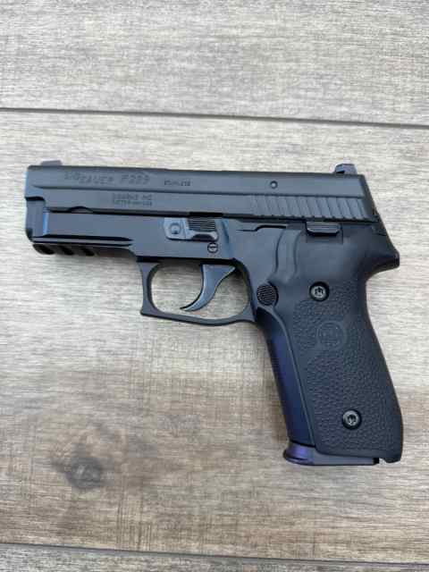 *USED* SIG SAUER P229 .40 S&amp;W