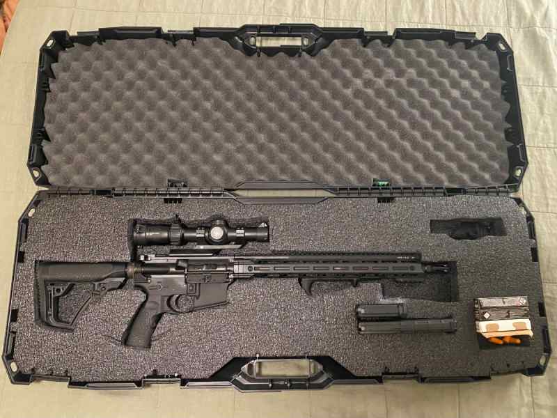 Daniel Defense DDM4 V7
