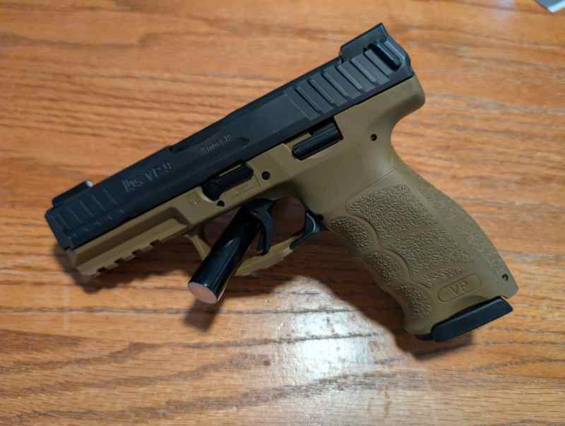 H&amp;K VP9