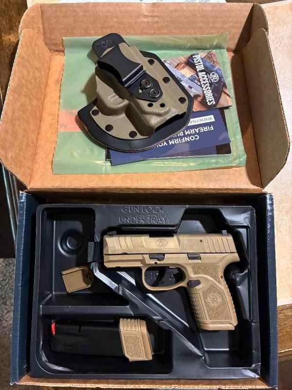 FN reflex with holster