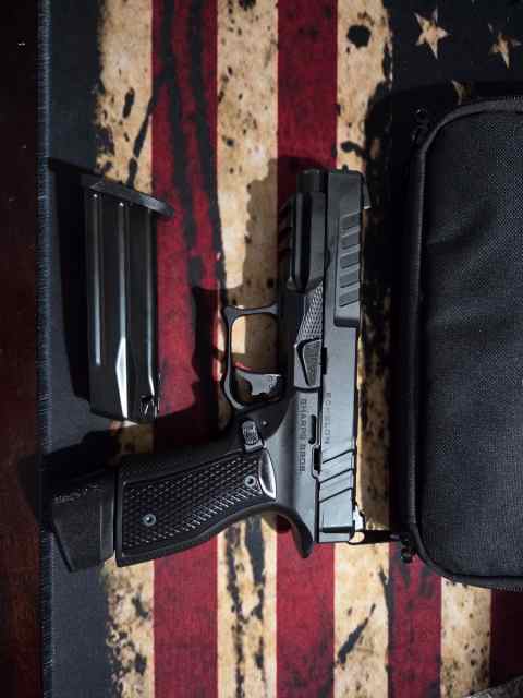 Custom Ported Echelon