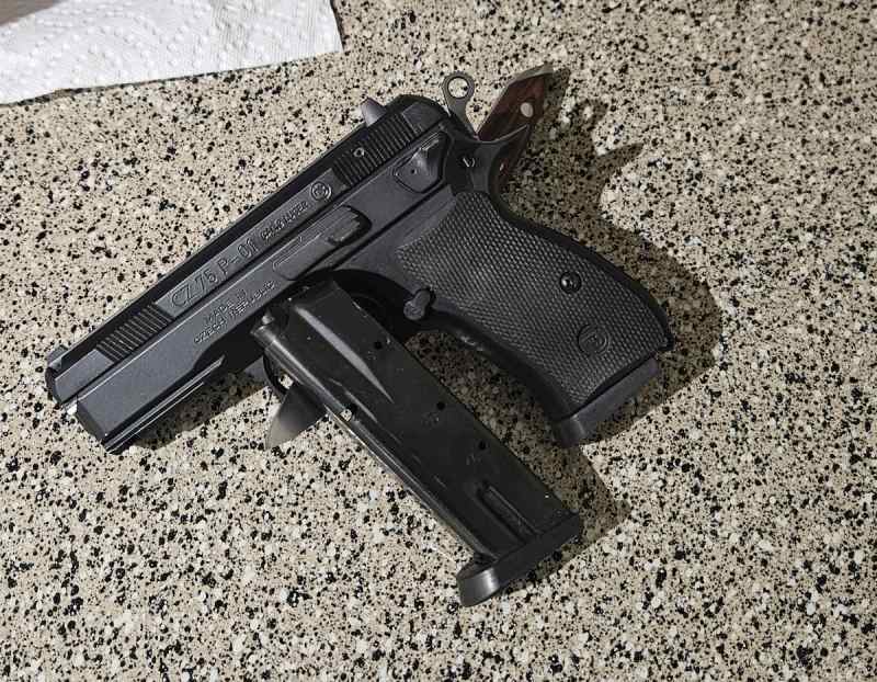 CZ P01 decocker