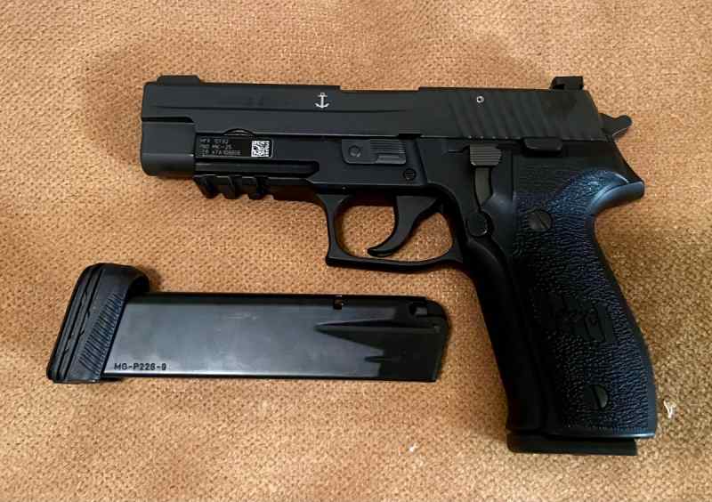 Sig p226 navy