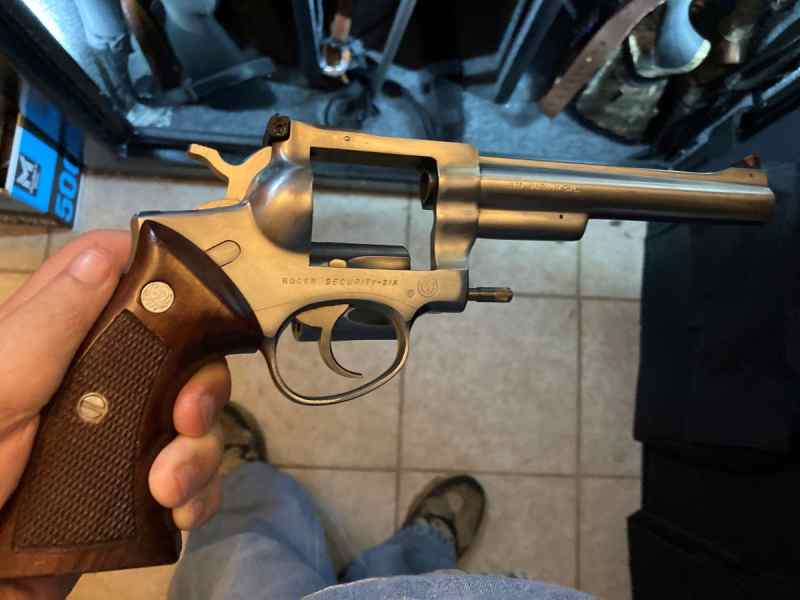 ruger 2.jpg