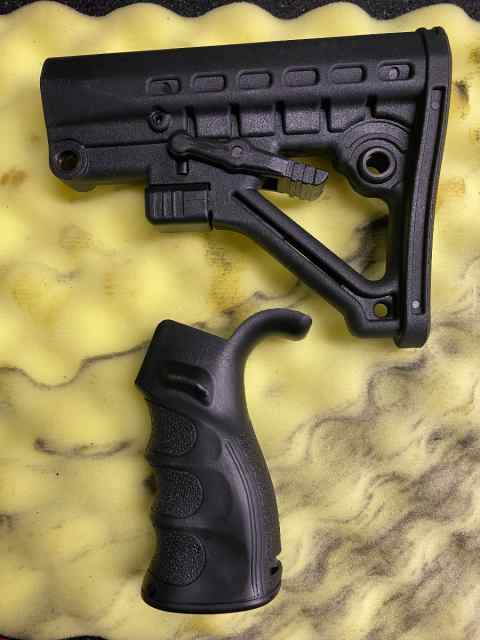 AR Stock and Grip