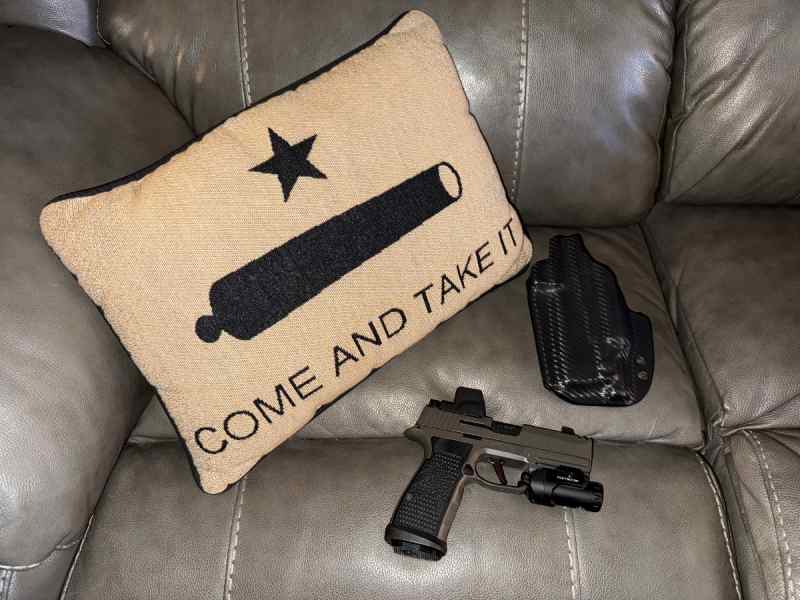 Sig Sauer P365 AXG Legion 9mm w/ EXTRAS!!!