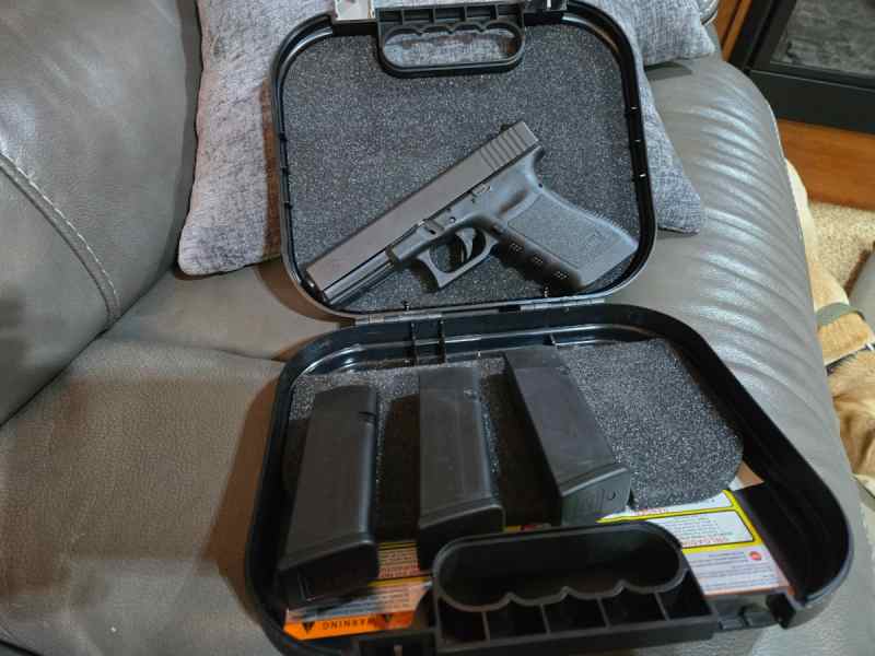 GLOCK 21. 45AC