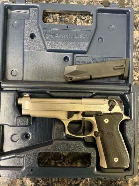 Beretta 96 Inox