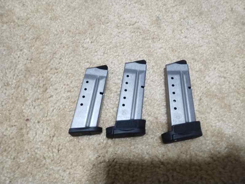 3 Smith &amp; Wesson Shield .40 S&amp;W magazines 