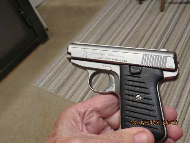 Jennings 380 Semi Auto Pistol / Bryco 380 Auto