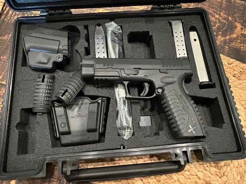 Springfield XDM 9mm