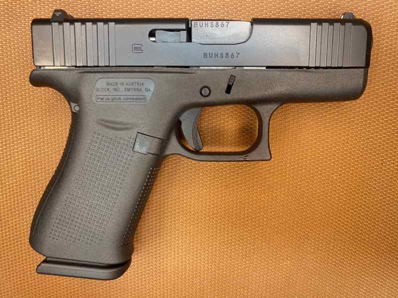 NEW IN BOX - Glock G43X - 9mm - 3.4&quot; - FRONT RAIL 