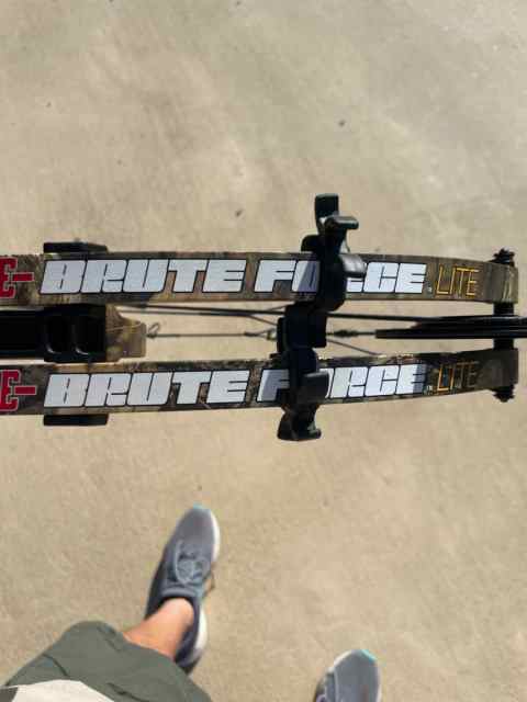 PSE Brute Force Light with SKB case