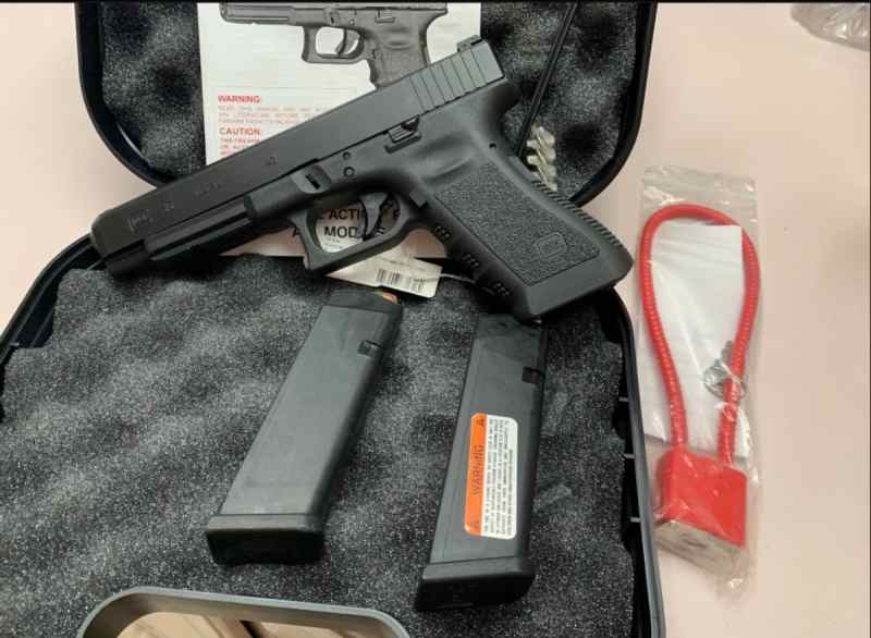 Glock 35 .40S&amp;W (G35) Pistol For Sale $750