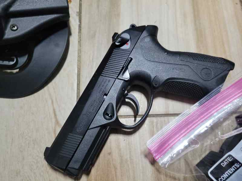 Beretta PX4 Storm 9mm