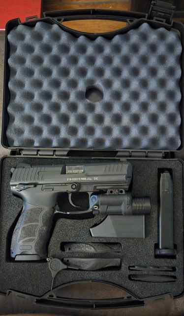 HK Heckler &amp; Koch P30S V3S 40 s&amp;w semi automatic 