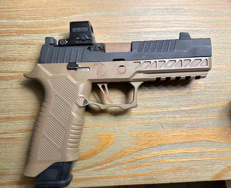 P320 Timber Creek Metal (Grip Only)