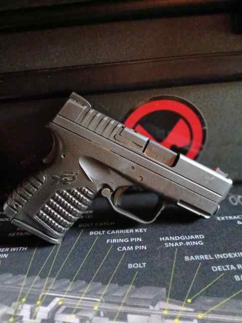 Springfield XDS 3.3&quot;  sub compact 9mm 