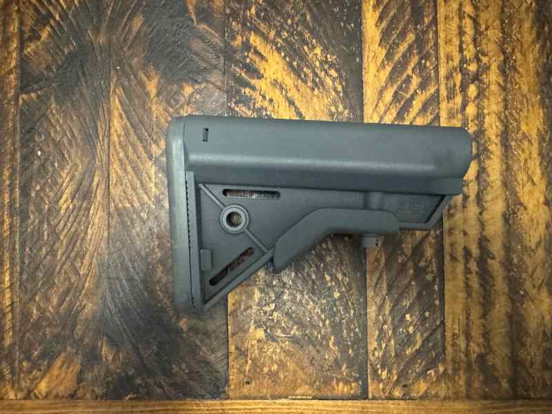 B5 stock -grey 