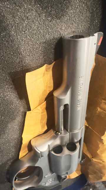 Smith &amp; Wesson Combat Magnum Model 69 in 44 Magnum