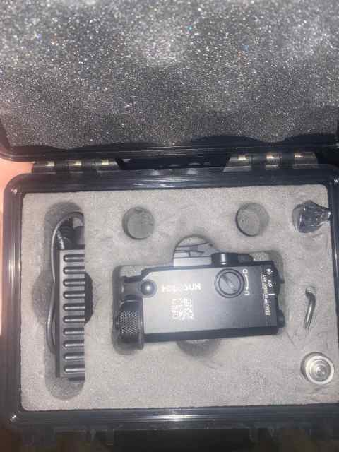 Holosun ir laser with pressure switch and mount