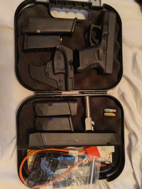 Glock 27 with accessories 357sig and 40 S&amp;W