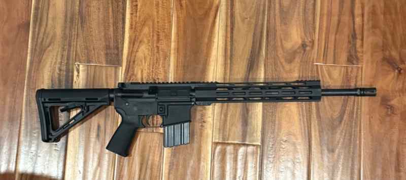 Diamondback DB-15.  Like brand new.  Sell or trade