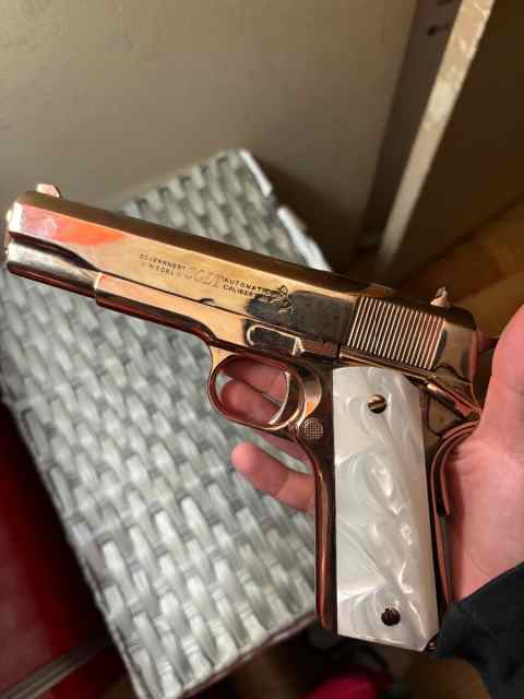 Rose gold 18k colt 1911 