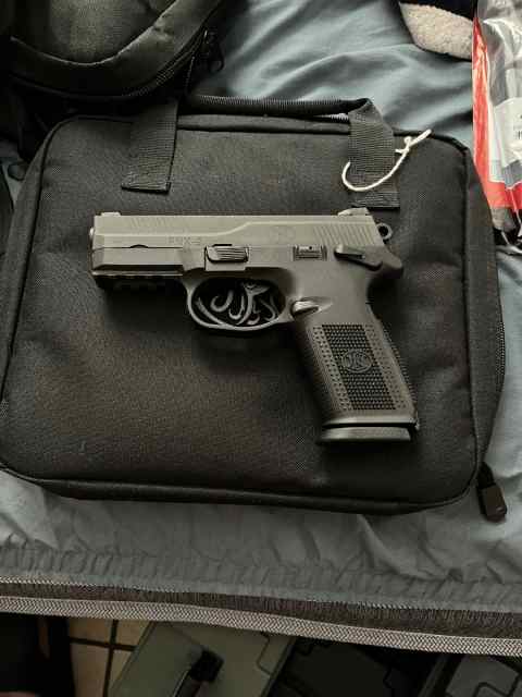 FNX 9 