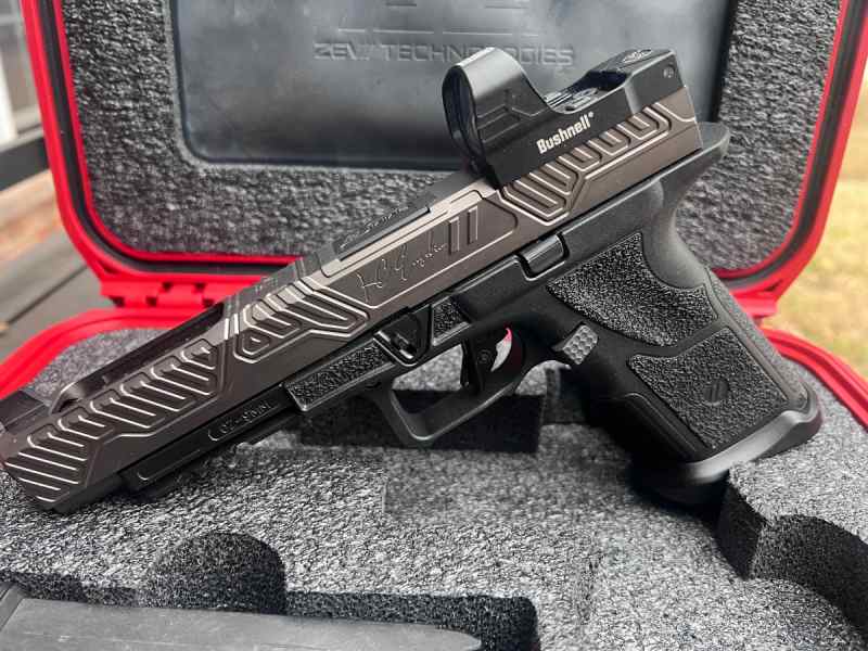 ZEV O.Z-9, Compatition Pistol