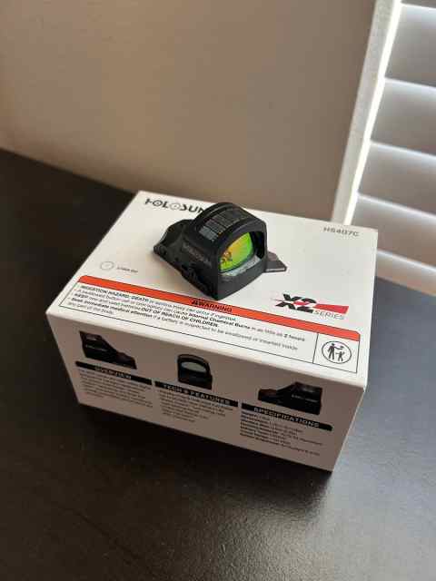 Holosun 407C Red Dot Sight