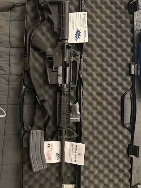 NEW Smith &amp; Wesson M &amp; P 556 w12 Magpul 30 rd cart