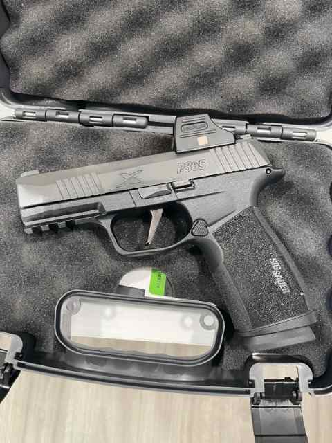 Sig Sauer P365 X-Macro 