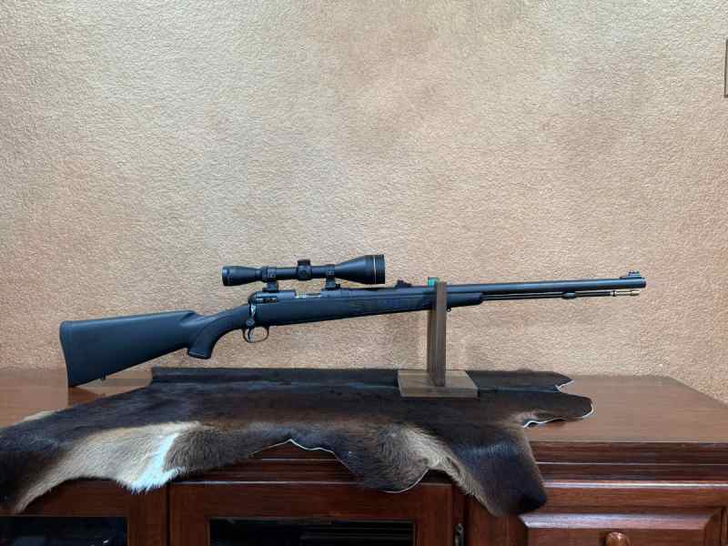 Savage ML-10 II Muzzle Loader / Leupold VX-2 3-9x5