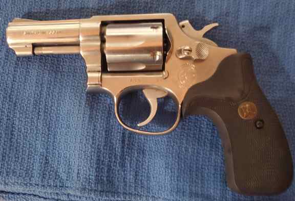 S&amp;W Model 64, SS, 3" Barrel
