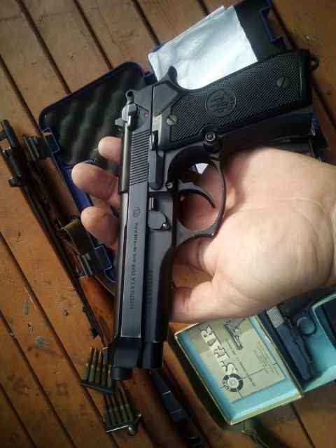 Beretta 92fs 